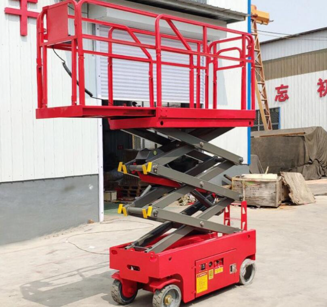 铁东移动剪叉式升降机